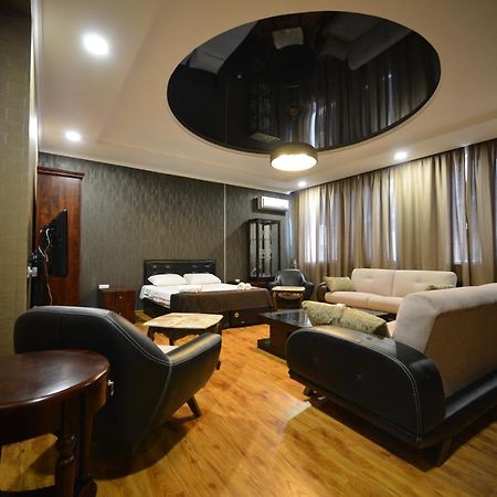 Green Hotel Batumi Exterior photo