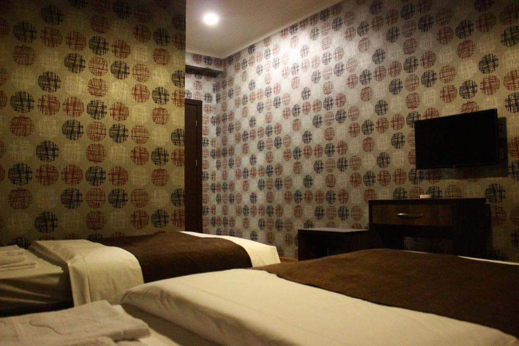 Green Hotel Batumi Exterior photo