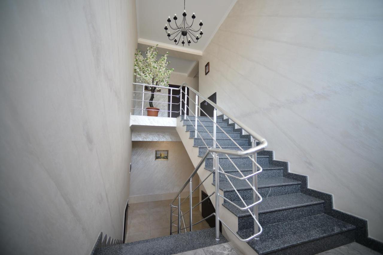 Green Hotel Batumi Exterior photo